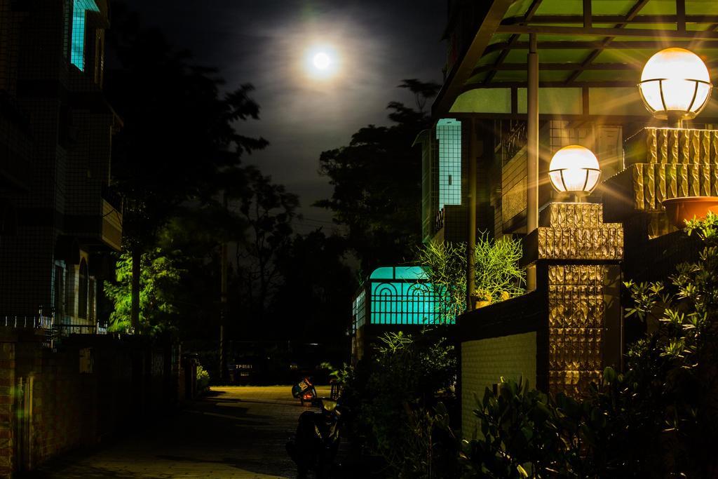 The World Apartment Jinhu Bagian luar foto